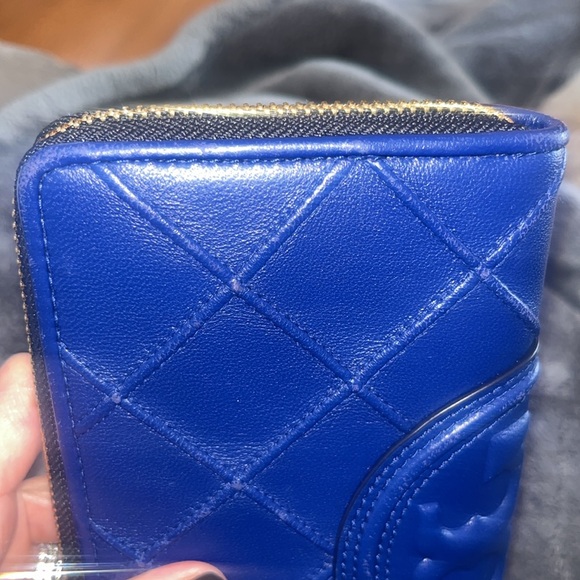 💙💙💙GORGEOUS BLUE TORY BURCH CONTINENTAL ZIP WALLET💙💙💙 - Picture 12 of 13